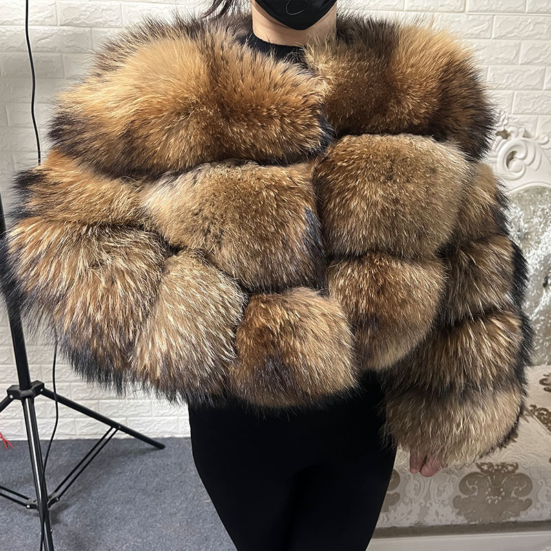 Taglie forti Top in pelliccia  - Winter Clothing Deals recensione e prezzo