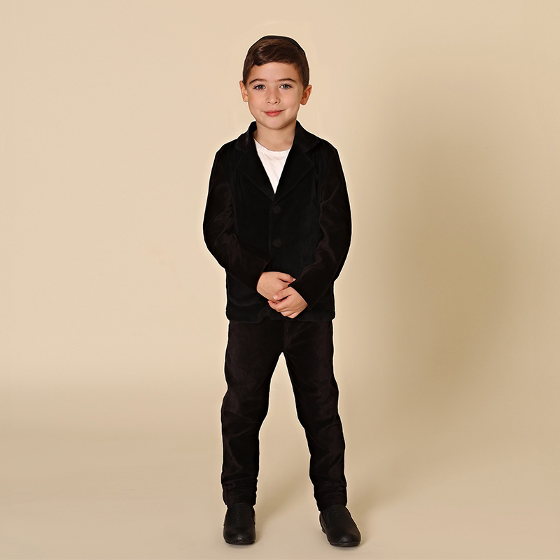 AA-Family Abbigliamento Famili - Winter Clothing For Kids recensione e prezzo