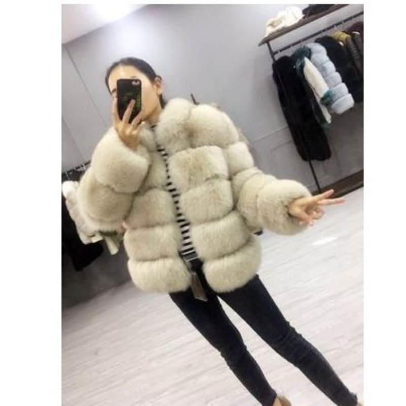 Abbigliamento in pelliccia per - Winter Clothing Manufacturers recensione e prezzo